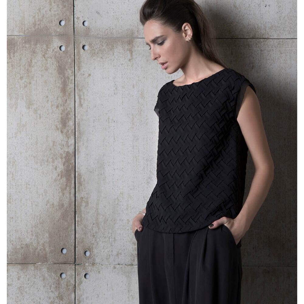 Limited By Ronen Chen Womens 8 Black Woven Short-Sleeve Workwear Blouse NEW